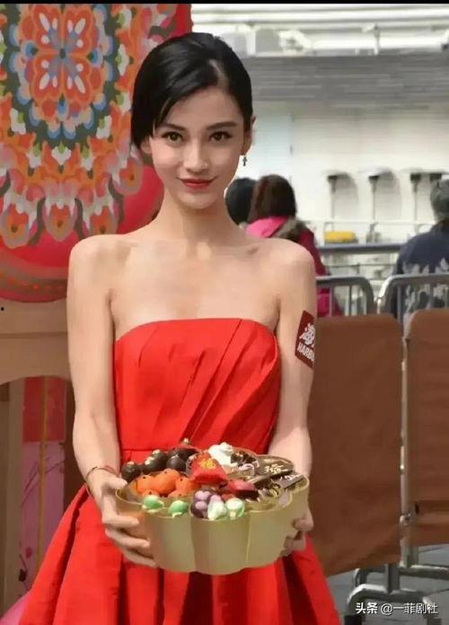 明星吃娱乐圈大瓜,明星大瓜连连爆，揭秘幕后真相