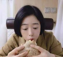 爱豆吃瓜娱乐酱蒋欣,从爱豆到吃瓜娱乐酱，她的华丽蜕变之路