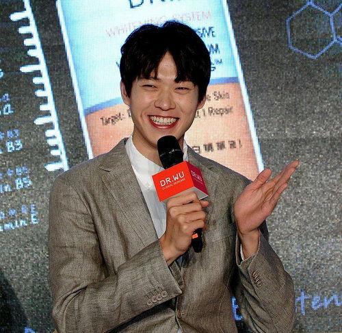 娱乐圈一线吃瓜人,揭秘明星幕后故事