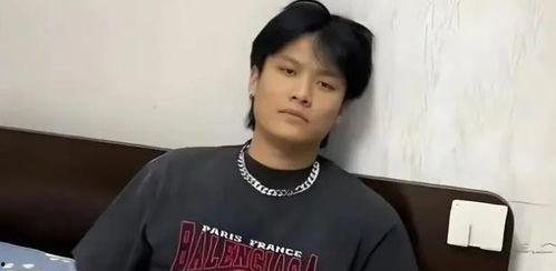 吃瓜直播间娱乐圈男主播,娱乐圈男主播的星光璀璨之夜