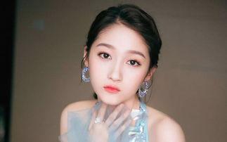 娱乐圈反转坐等吃瓜,吃瓜群众翘首以待