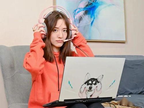 娱乐吃瓜酱戴耳机,揭秘娱乐圈幕后故事